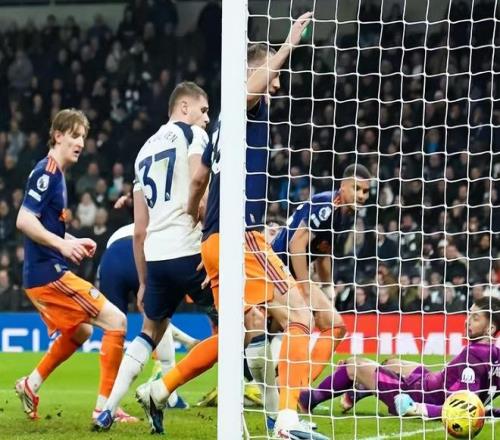 旷世对决,熊霸与狼王,的生死较量,PG电子官网,PG电子试玩,PG电子模拟器,PG电子平台,PG电子下载