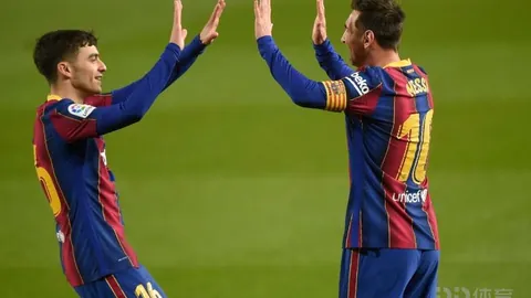 王雨涵澳网激战勇胜，自信挺进下一轮